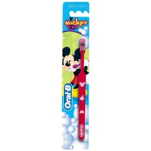 Зубная щетка для детей Oral-B Kids Mickey экстра мягкая (3014260286323)
