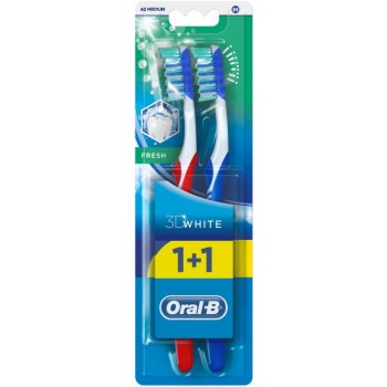 Набор зубных щеток Oral-B 1+1 3D White Свежесть средней жесткости (3014260022709)